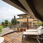 Вилла Lakeview Villa, Terrace And Garage *