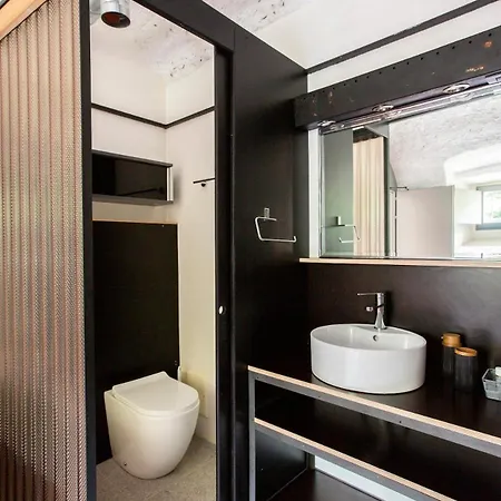 ヴィラ Lakeview Villa, Terrace And Garage