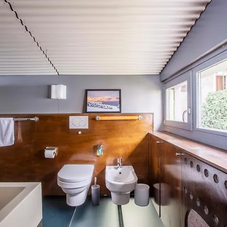 ヴィラ Lakeview Villa, Terrace And Garage *