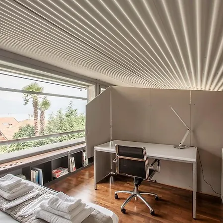 Lakeview Villa, Terrace And Garage ヴィラ