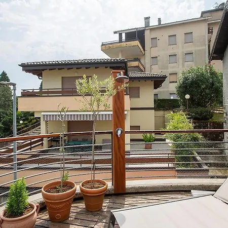 ヴィラ Lakeview Villa, Terrace And Garage *