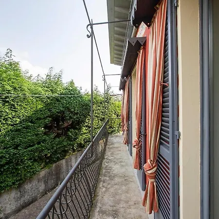 Lakeview Villa, Terrace And Garage ヴィラ *