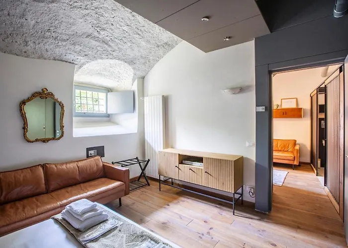 Lakeview Villa, Terrace And Garage Вилла