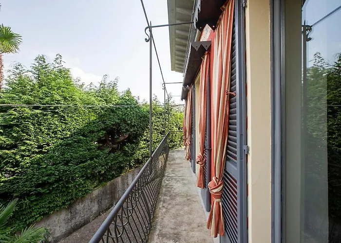 Lakeview Villa, Terrace And Garage Villa *