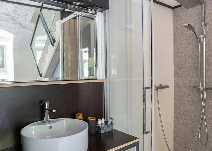 Вилла Lakeview Villa, Terrace And Garage Стреза