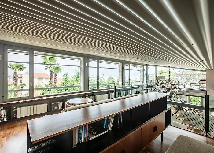 Lakeview Villa, Terrace And Garage *